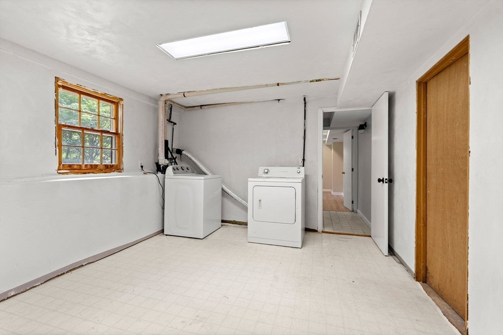 11 Groton Rd, Tyngsborough, MA, 11 Groton Rd, Tyngsborough, MA Photo #23