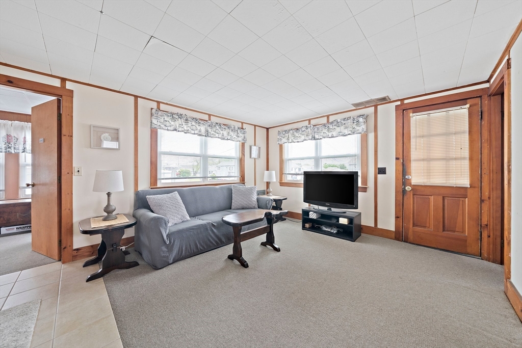 14 Mcarthur Ln