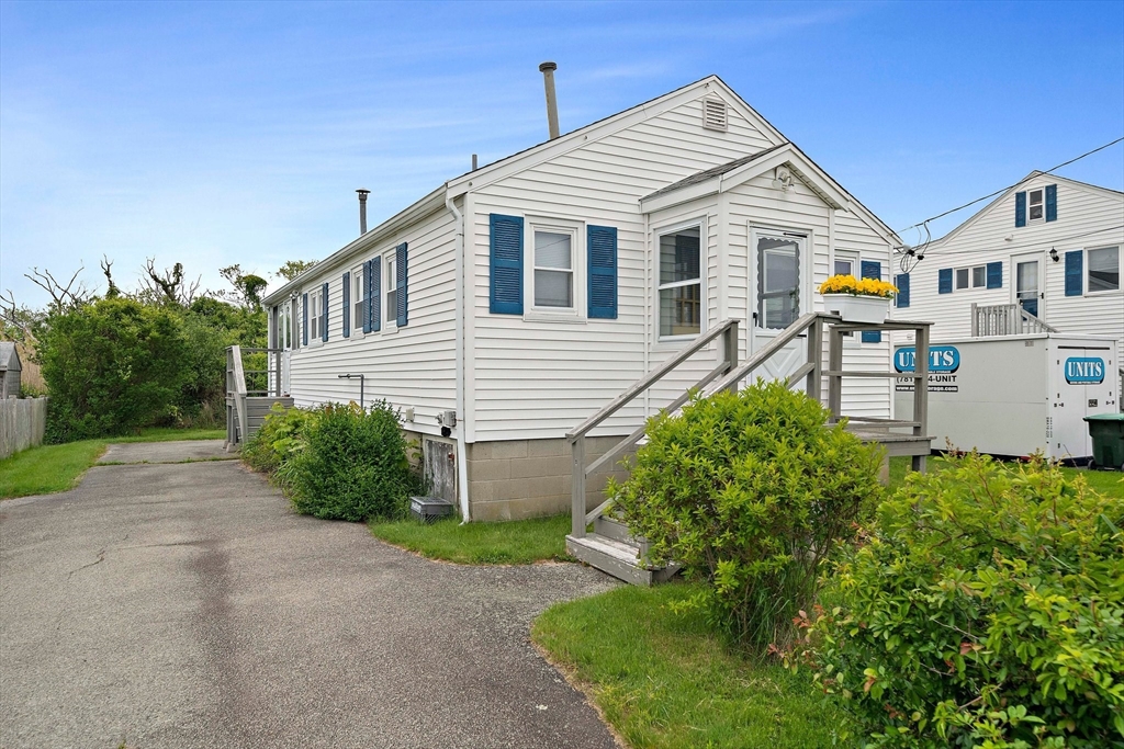 14 Mcarthur Ln