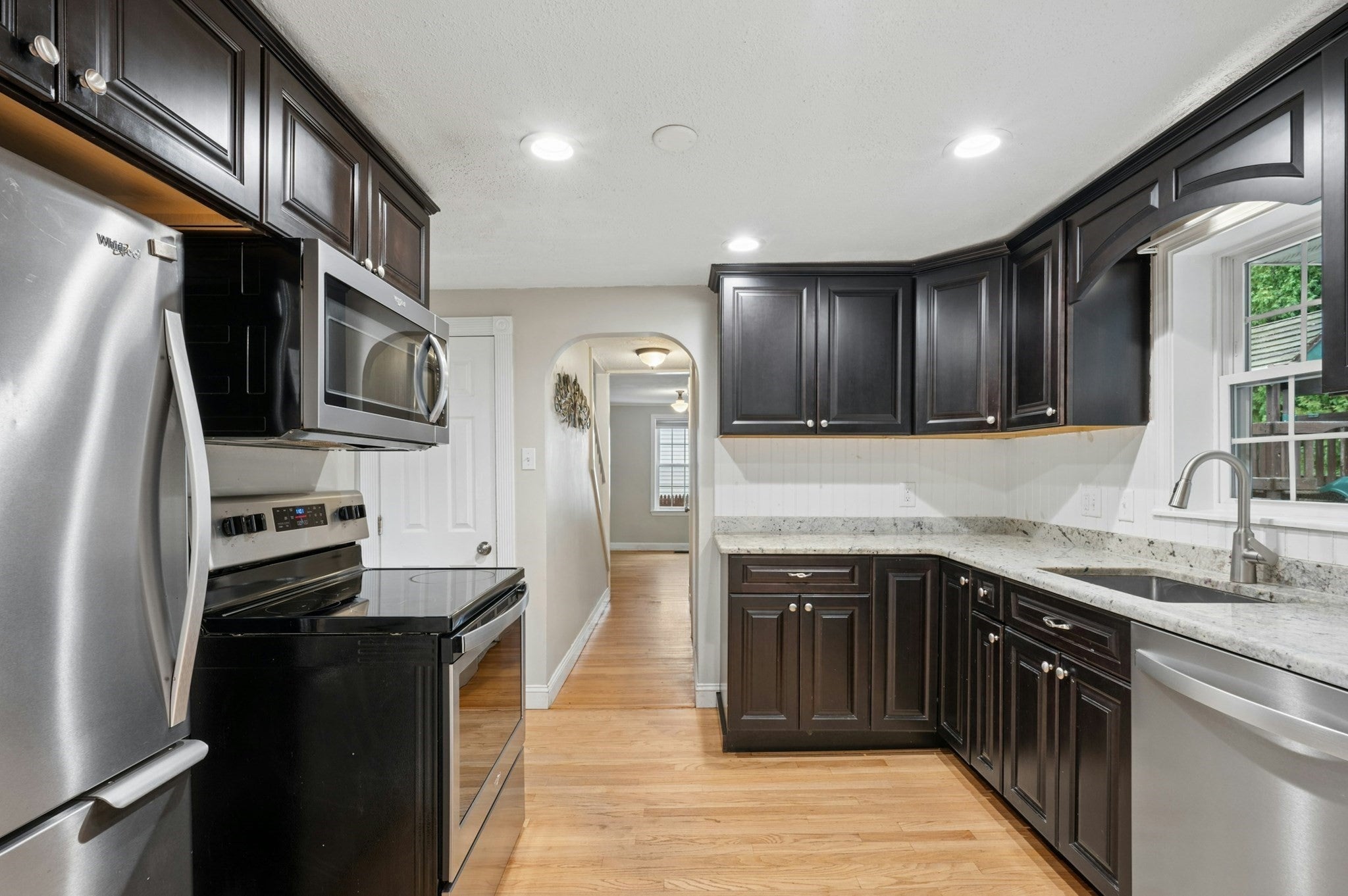 26 Millbury Ave, Millbury, MA, 26 Millbury Ave, Millbury, MA Photo #11