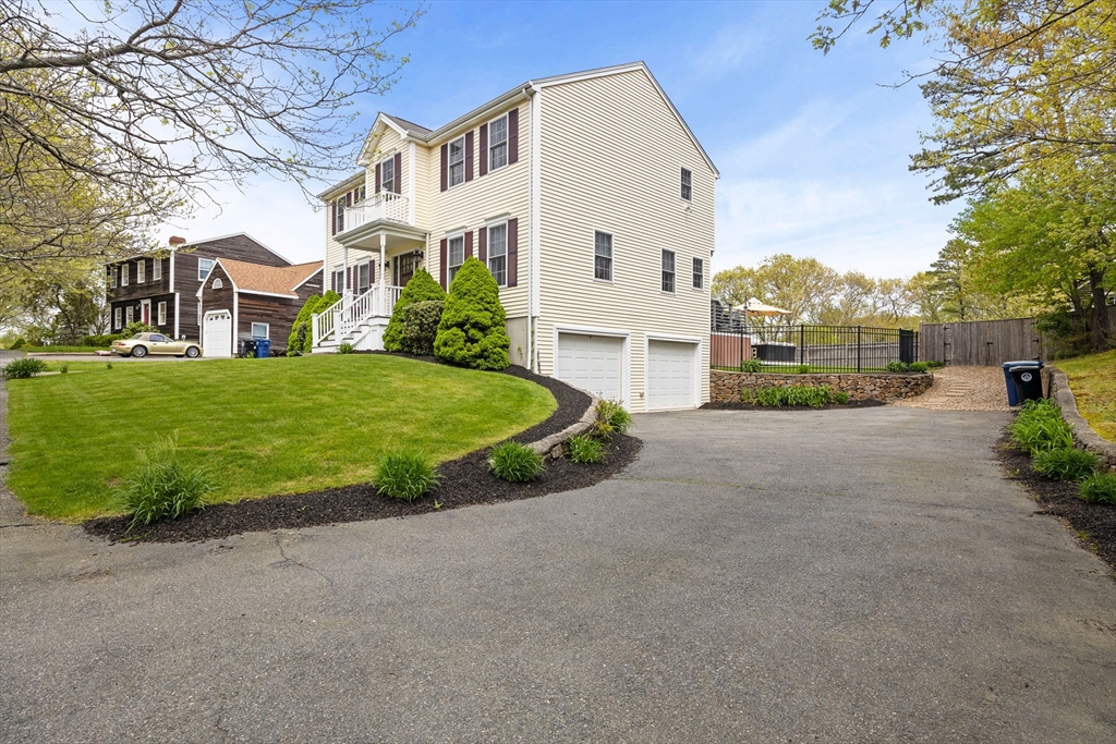13 Clark Ave