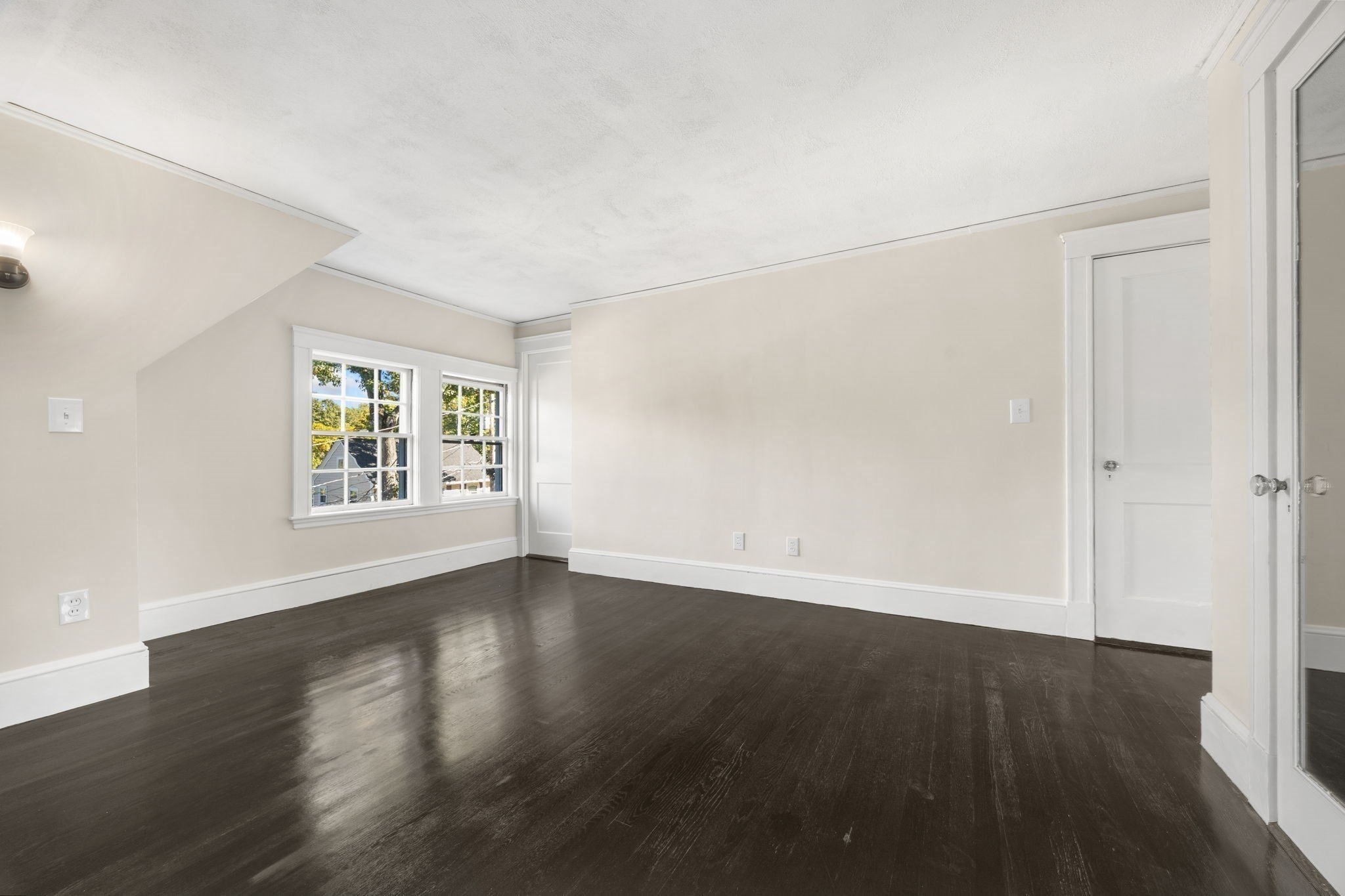 50 Holland Rd, Melrose, MA, 50 Holland Rd, Melrose, MA Photo #18