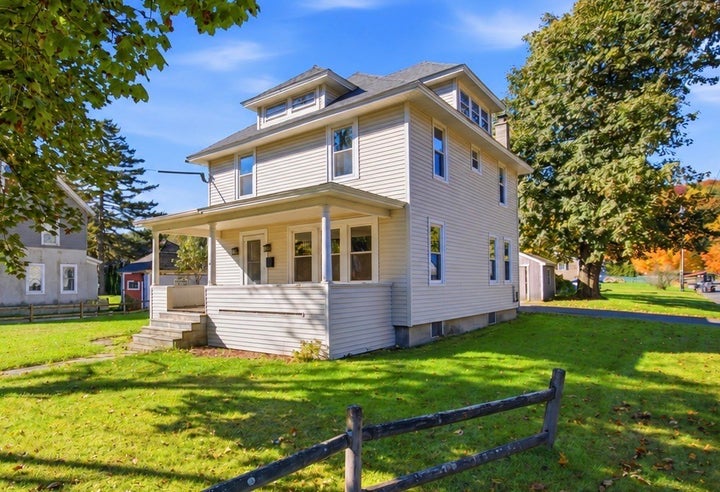 Photo 1 of 36 — 25 Park Ave, Greenfield, MA 01301