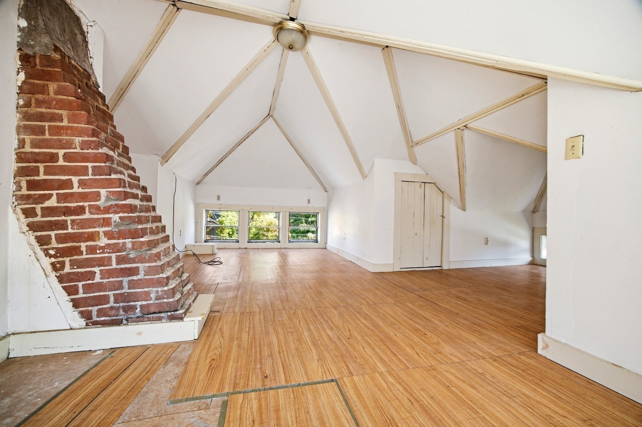 25 Park Ave, Greenfield, MA Photo #35