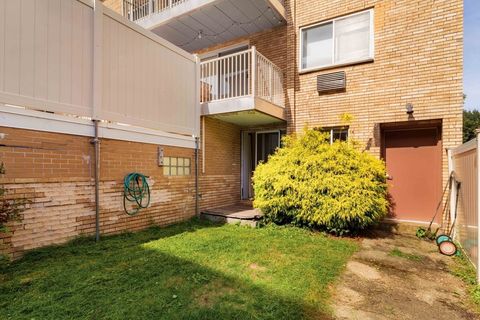 123 Sewall Ave LC Brookline MA 02446