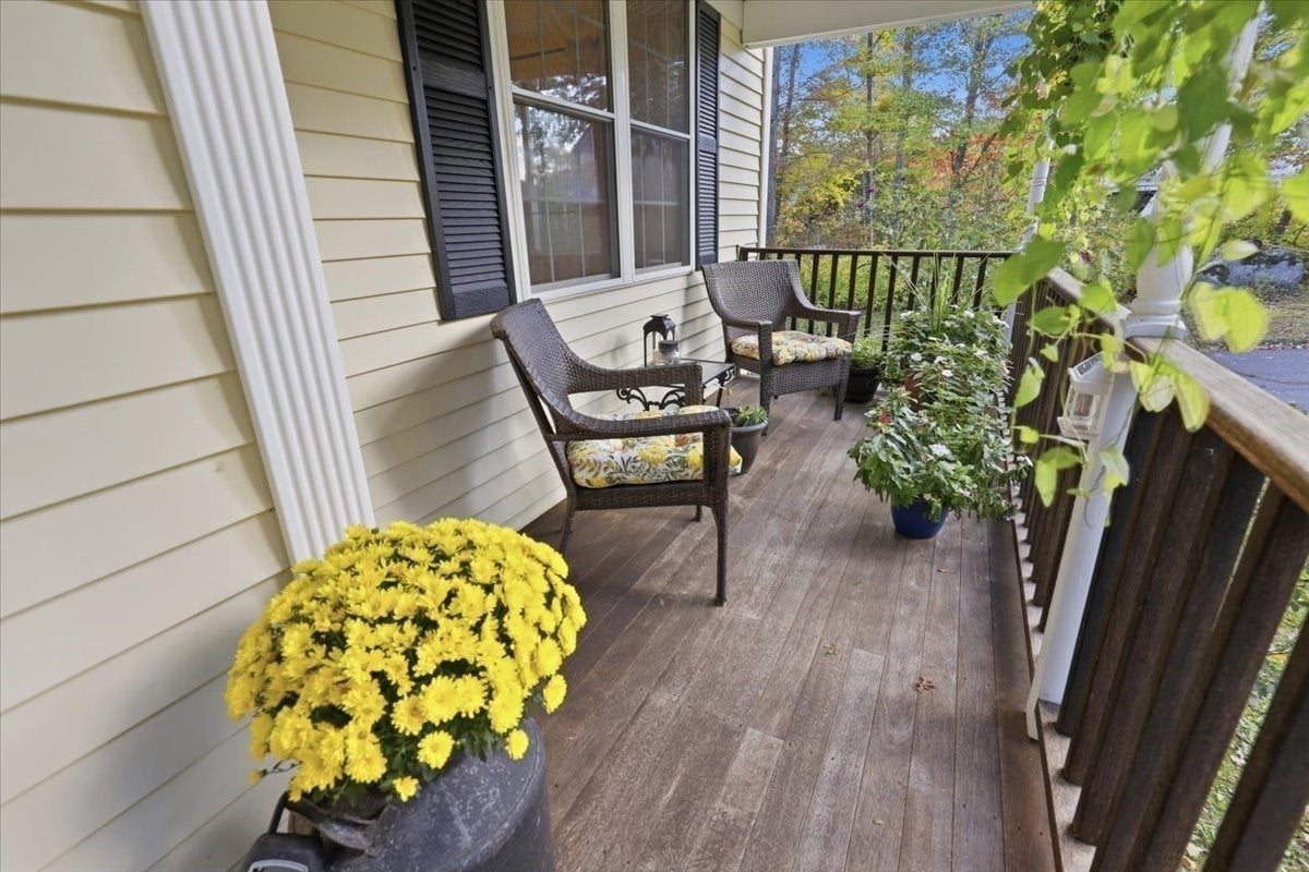 319 Oak St, Swansea, MA, 319 Oak St, Swansea, MA Photo #28