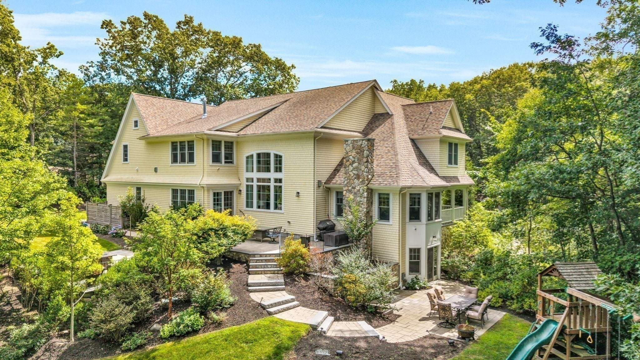 25 Holly Cir, Weston, MA, 25 Holly Cir, Weston, MA Photo #30