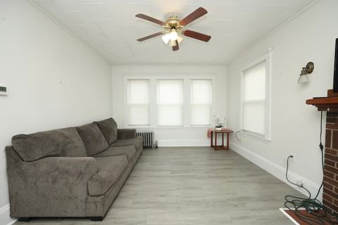 63 Pinckney St 1 Somerville MA 02145