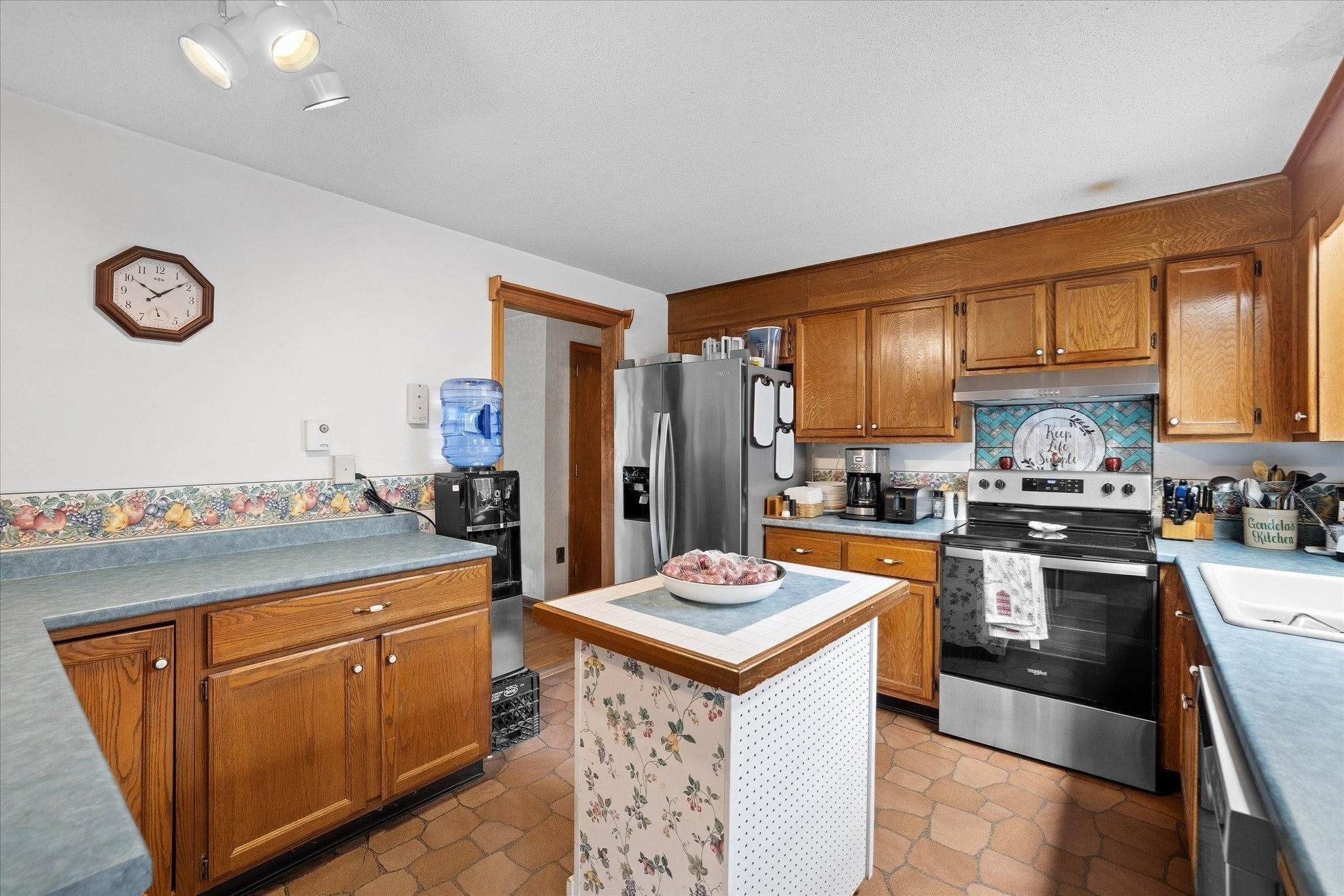 3835 Chestnut Hill Ave, Athol, MA, 3835 Chestnut Hill Ave, Athol, MA Photo #15