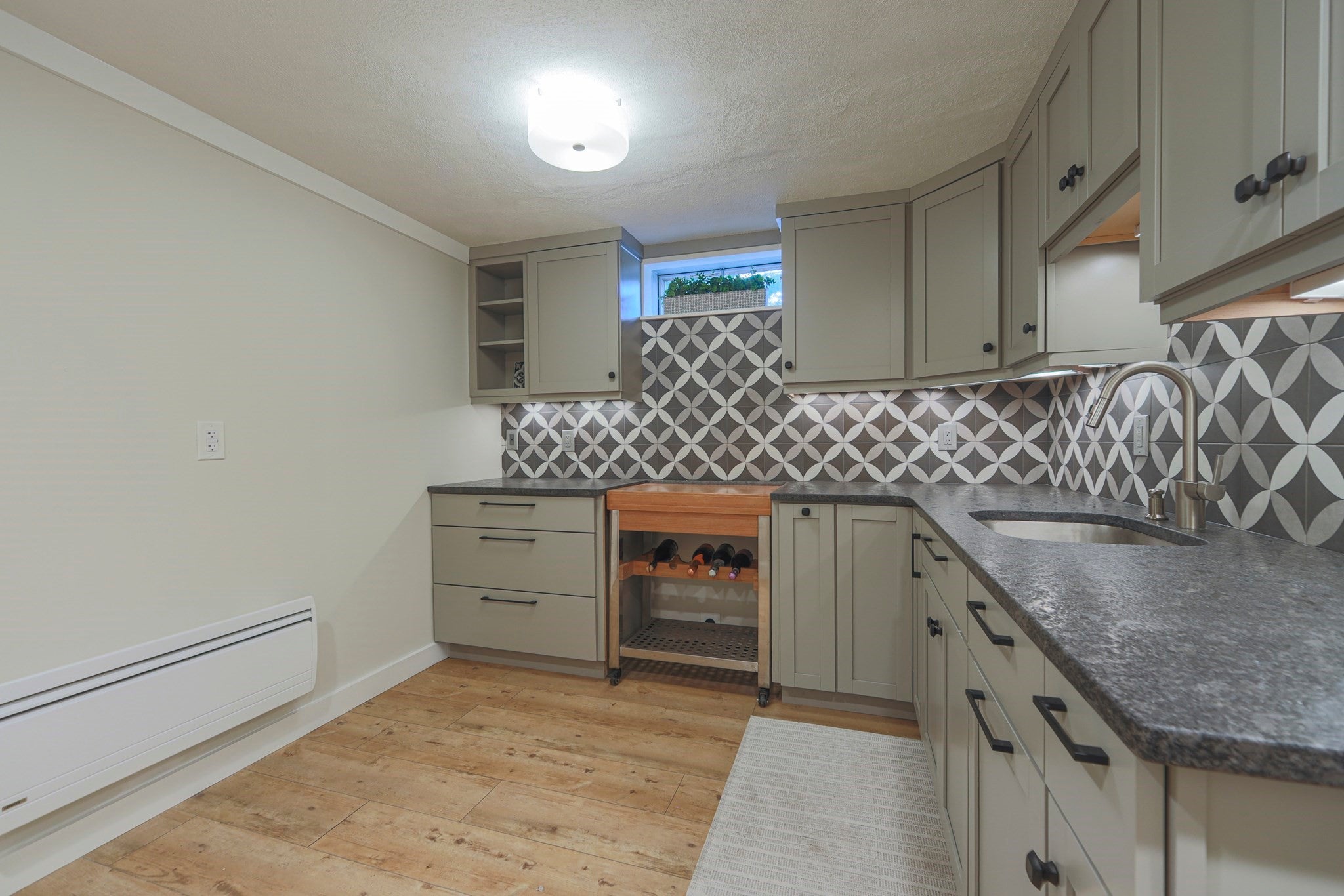 12 Stevens Pl, Saugus, MA Photo #27