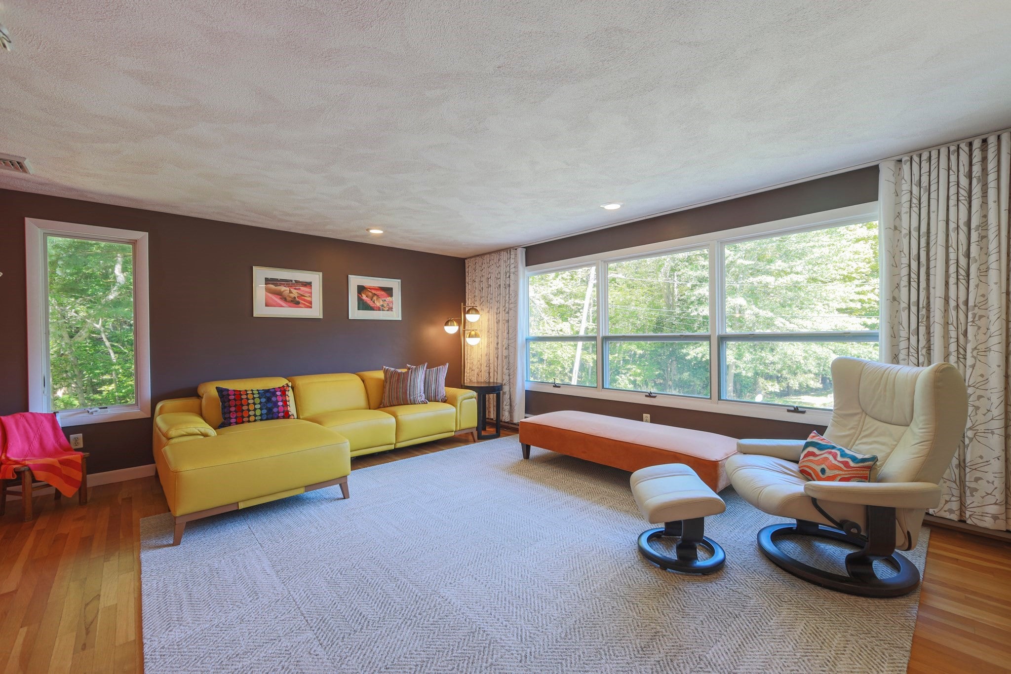 12 Stevens Pl