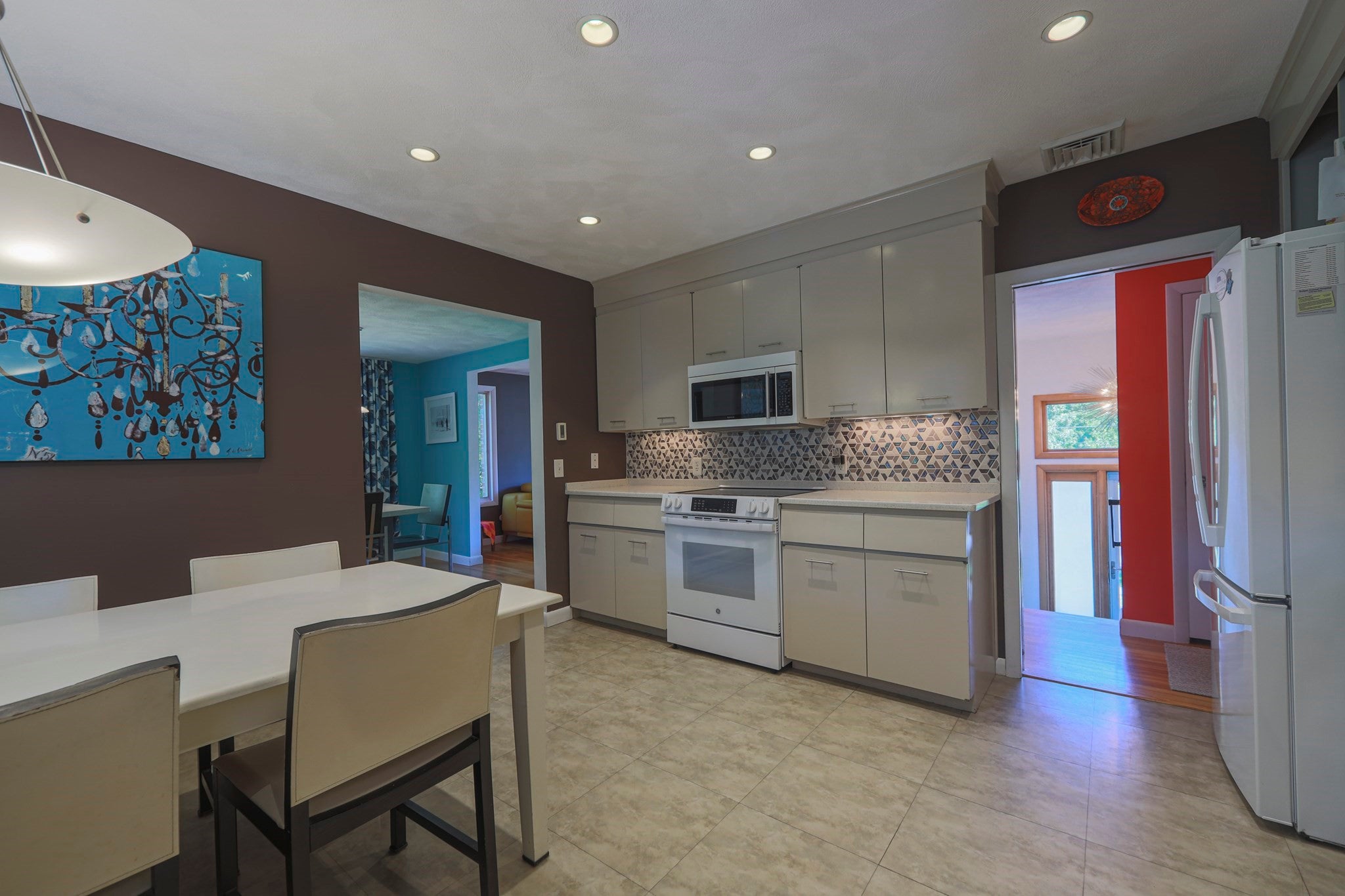 12 Stevens Pl, Saugus, MA Photo #10