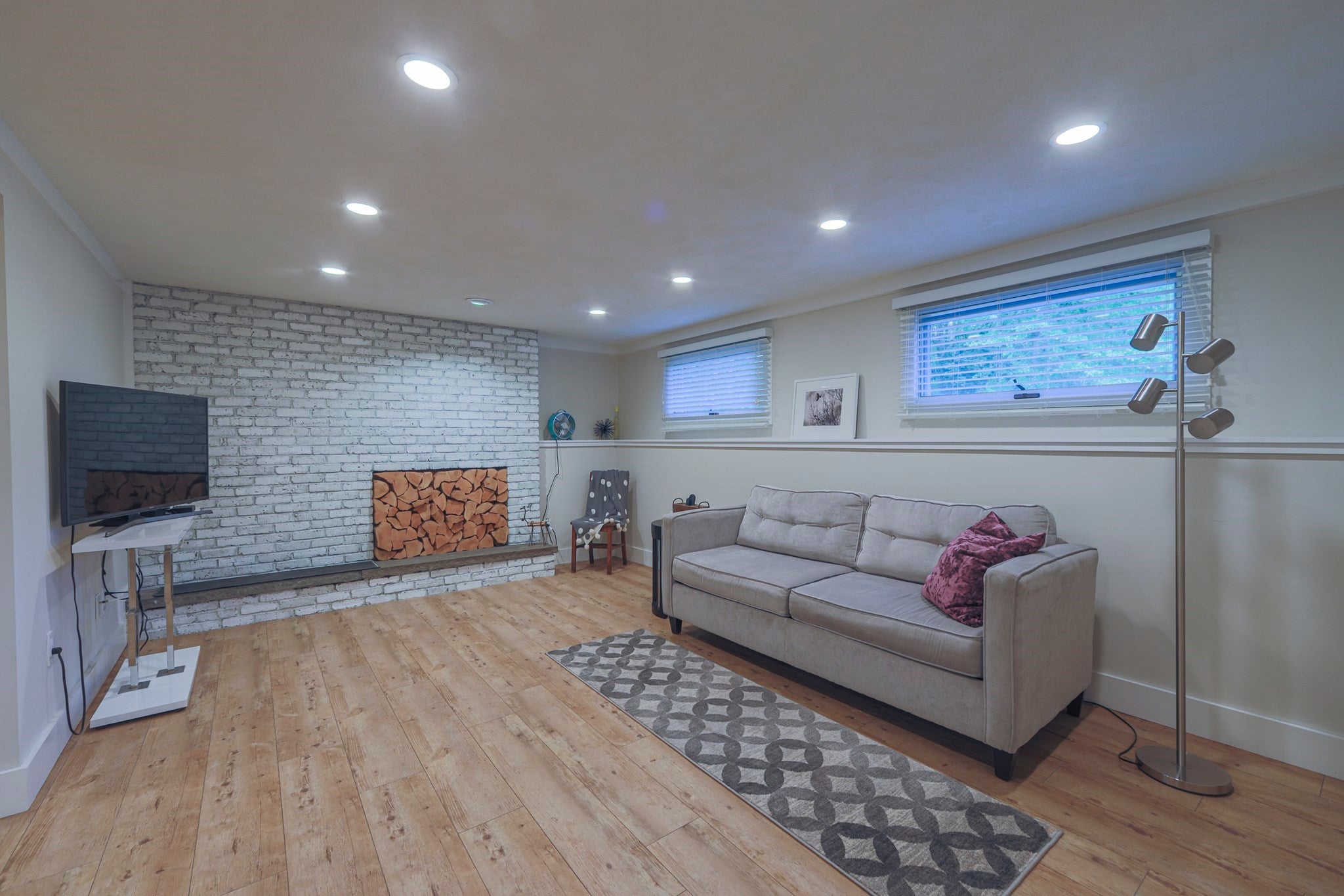 12 Stevens Pl, Saugus, MA Photo #21