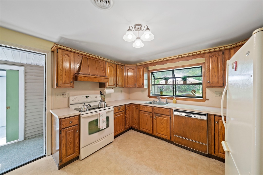 19 Oakdale Rd