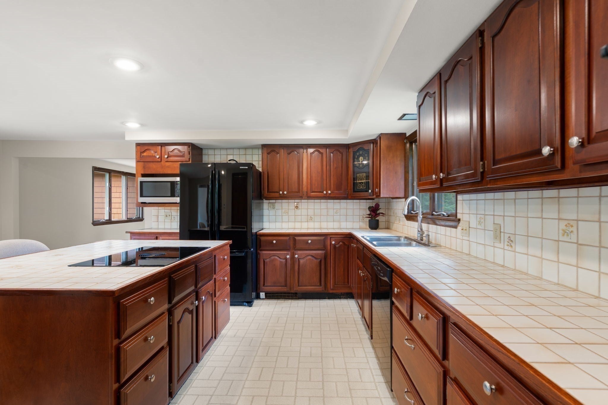 444 Clapboardtree Street, Westwood, MA, 444 Clapboardtree Street, Westwood, MA Photo #8