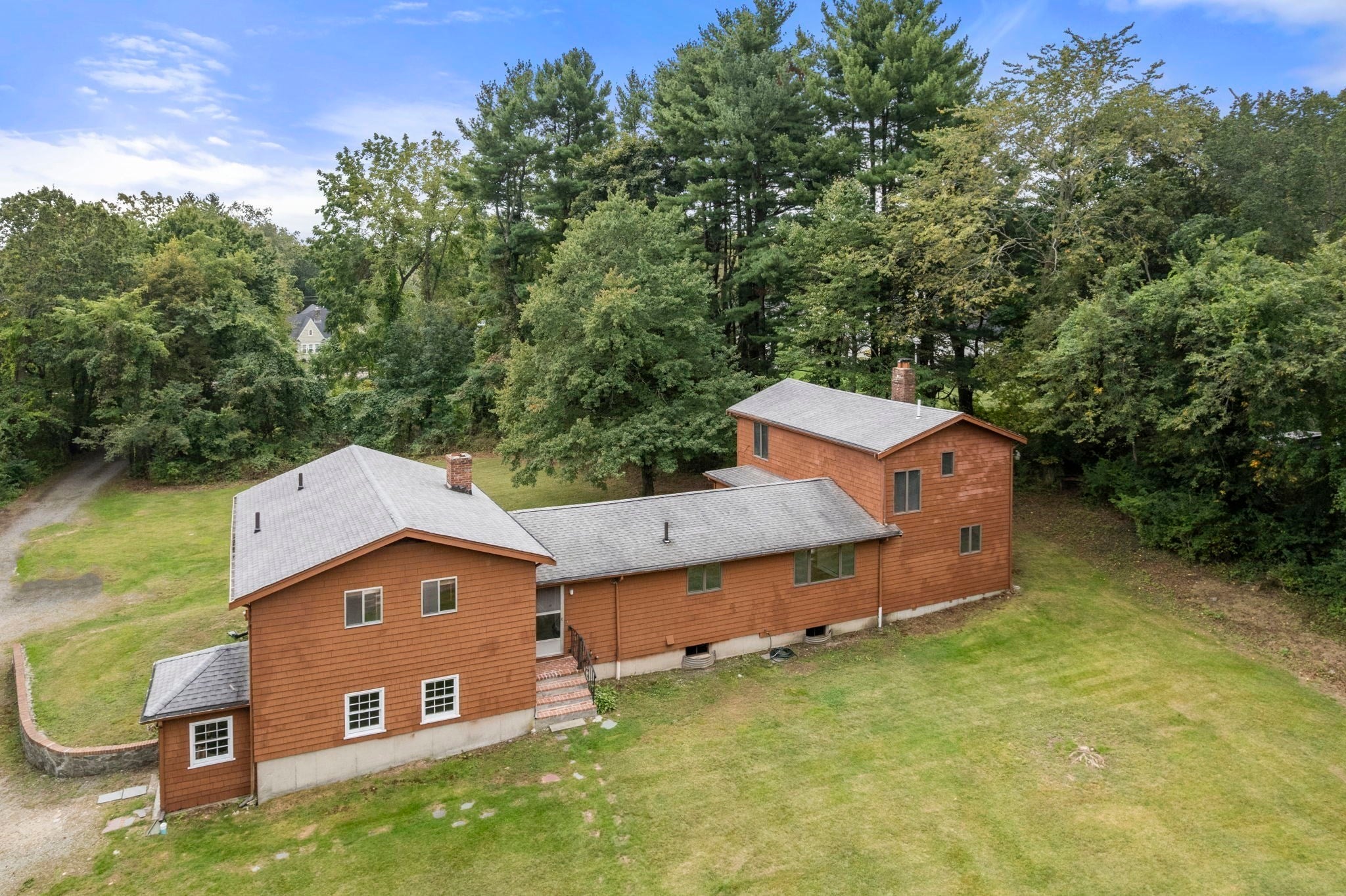 444 Clapboardtree Street