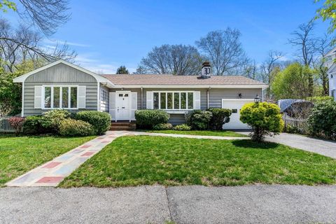 Photo of 14 Woodbury Street, Beverly, MA 01915 (MLS # 73512923)