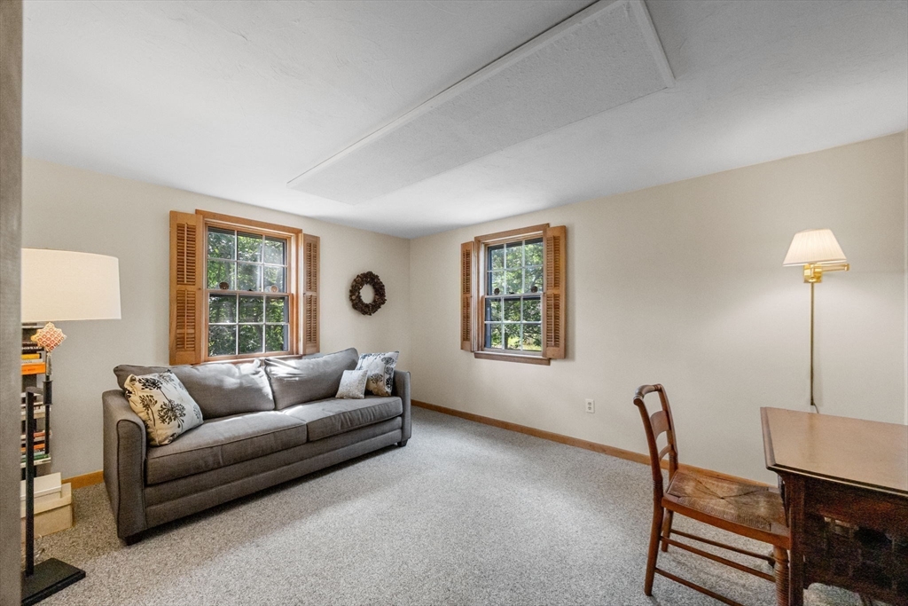 Wellfleet, Massachusetts 02667, United States, 3 Bedrooms Bedrooms, ,2 BathroomsBathrooms,Residential,Pending,158393