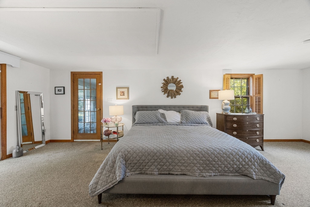 Wellfleet, Massachusetts 02667, United States, 3 Bedrooms Bedrooms, ,2 BathroomsBathrooms,Residential,Pending,158393