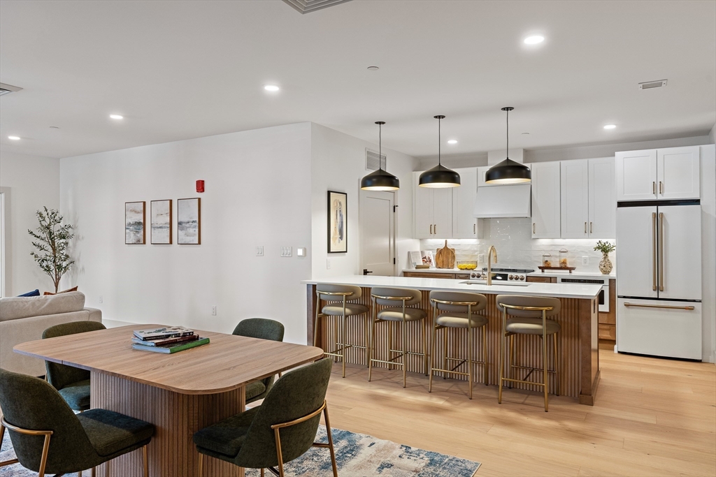 1025 Massachusetts Avenue 204