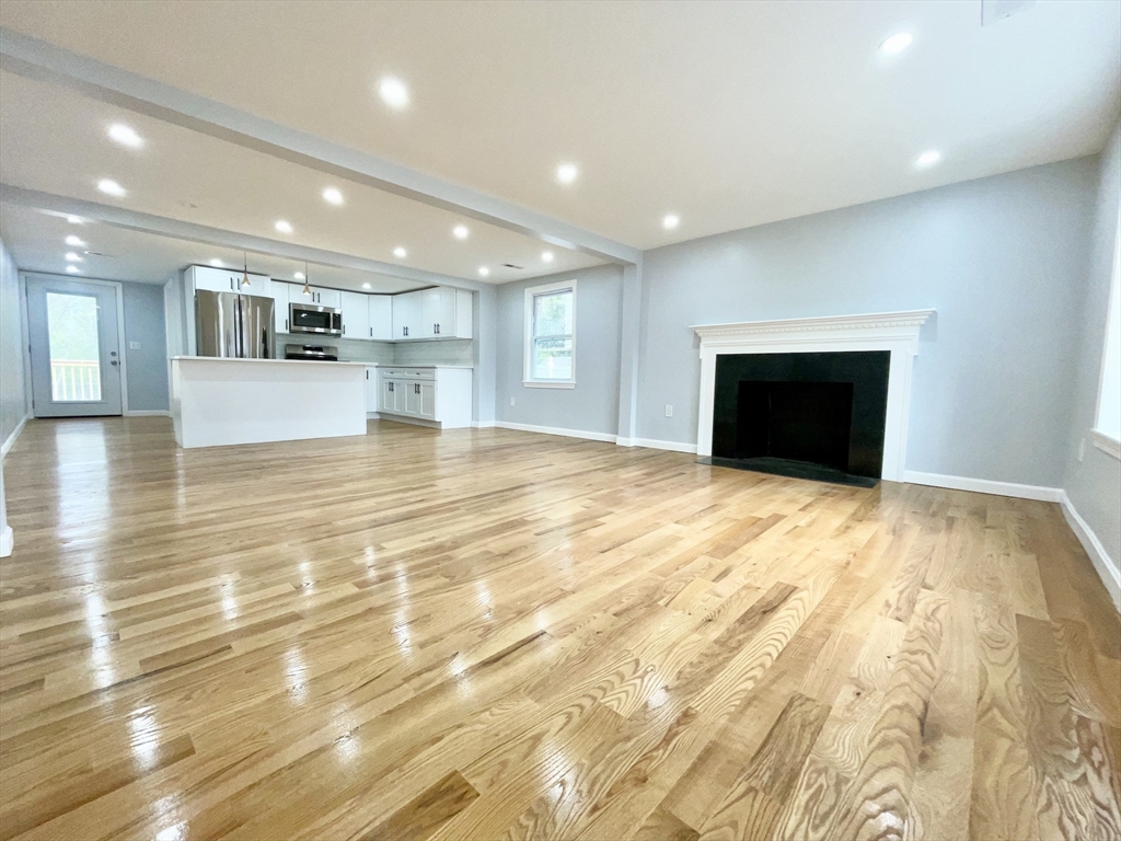 6 Juniper Rd