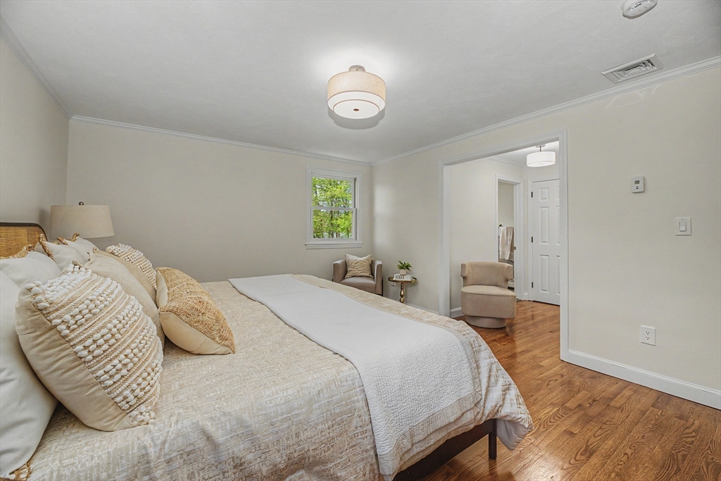 25 Cynthia Road, Dedham, MA Photo #15