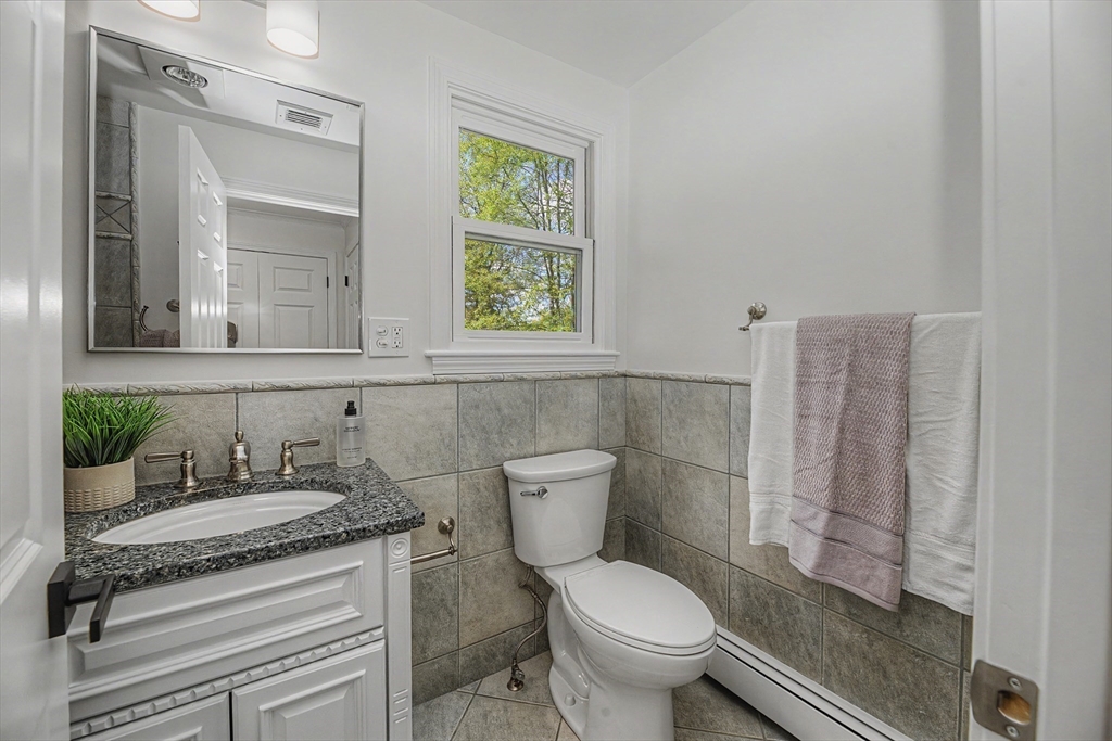 25 Cynthia Road, Dedham, MA Photo #16