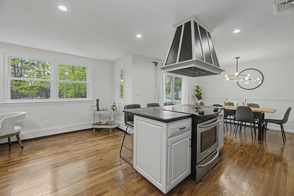 25 Cynthia Road, Dedham, MA Photo #7