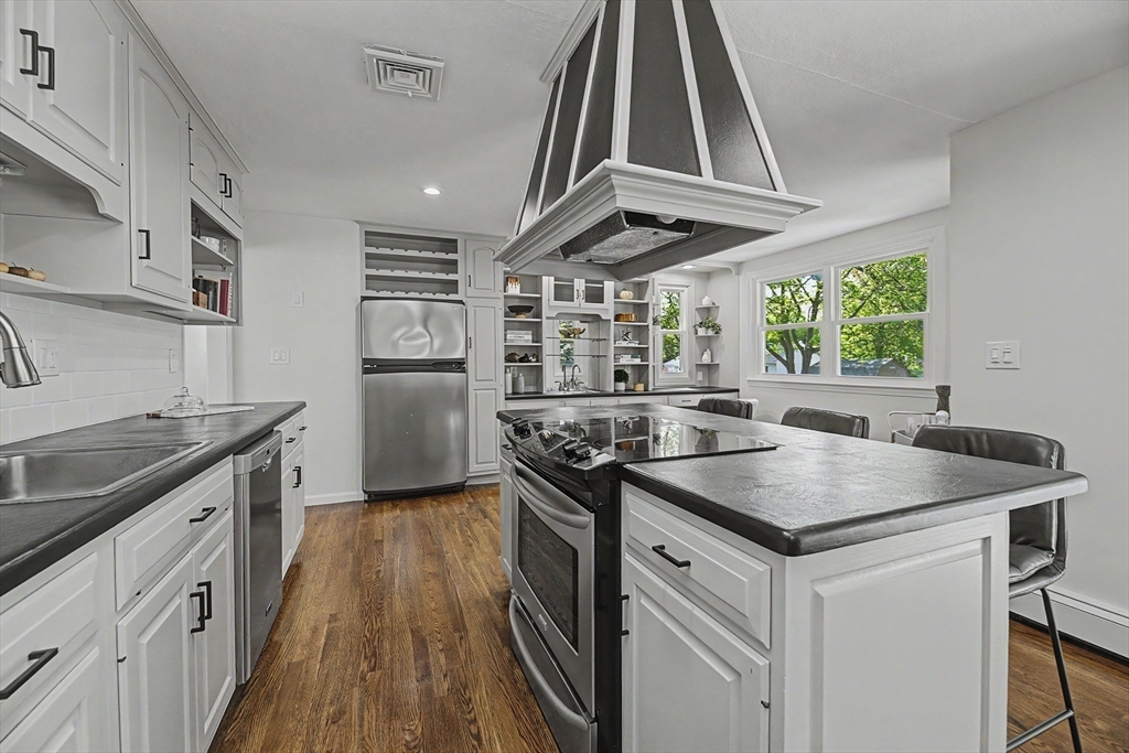 25 Cynthia Road, Dedham, MA Photo #8