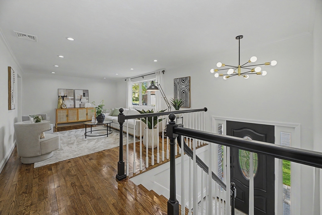 25 Cynthia Road, Dedham, MA Photo #3