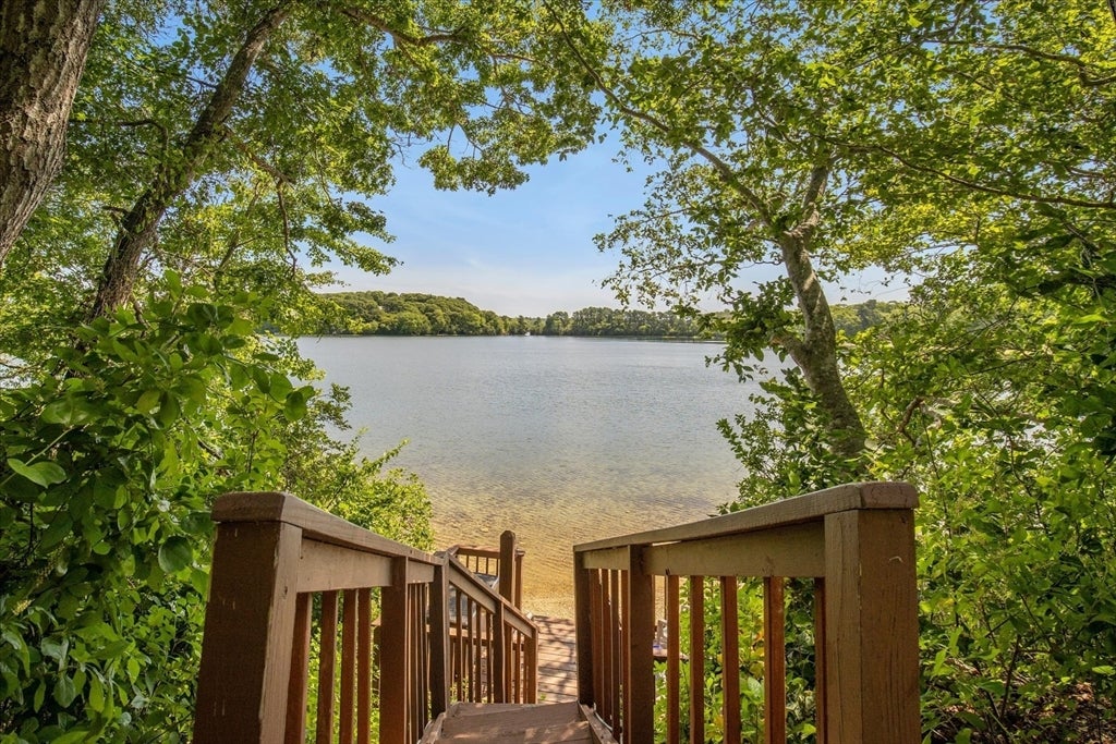 Photo of 12 Sawmill Rd, Barnstable, MA
