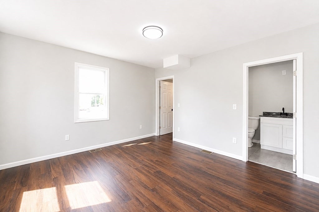 19 Mason St, Taunton, MA, 19 Mason St, Taunton, MA Photo #10