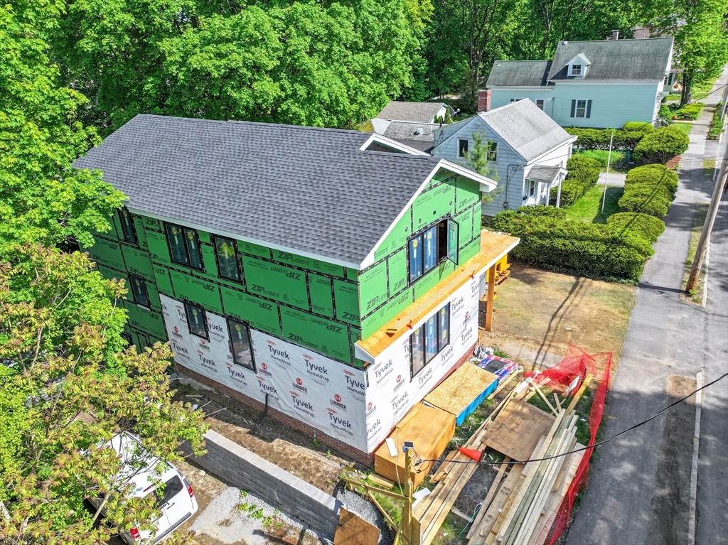 863 Main St