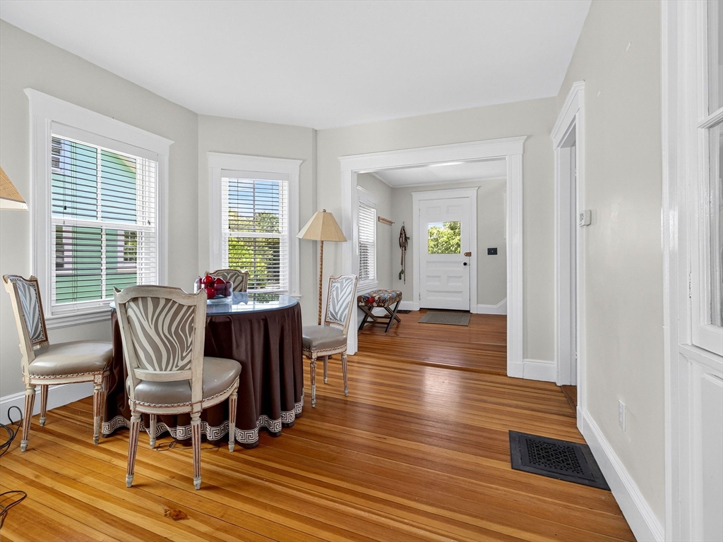 36 Donizetti St