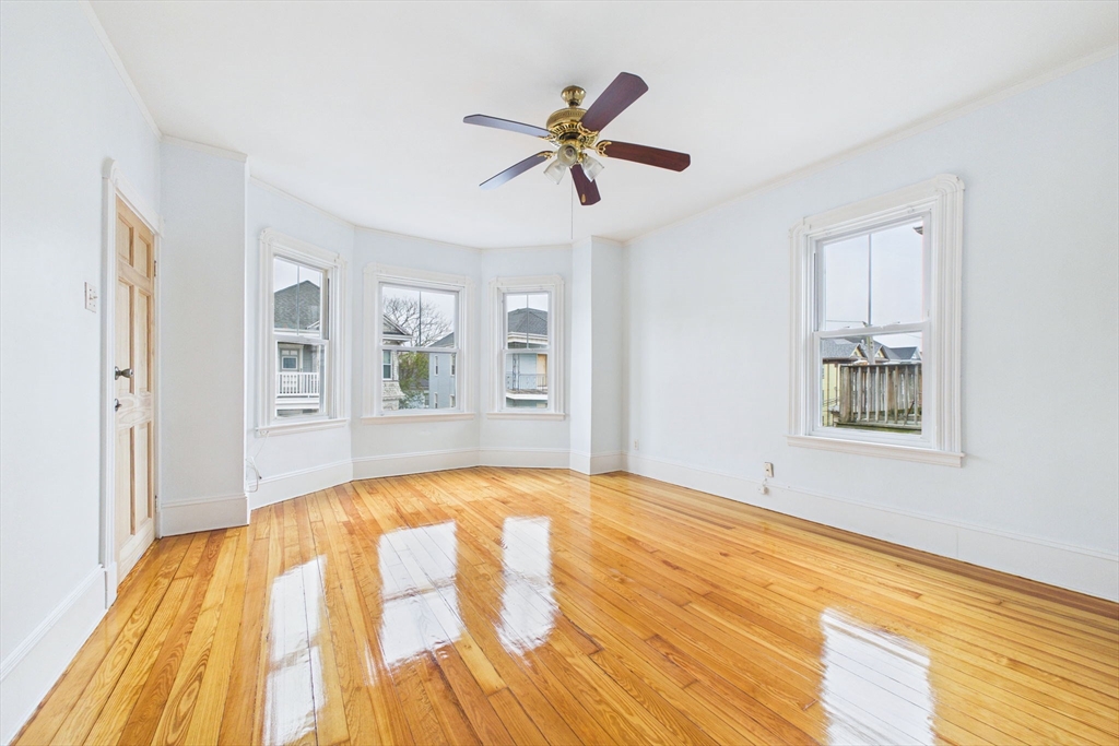 42 Fair St