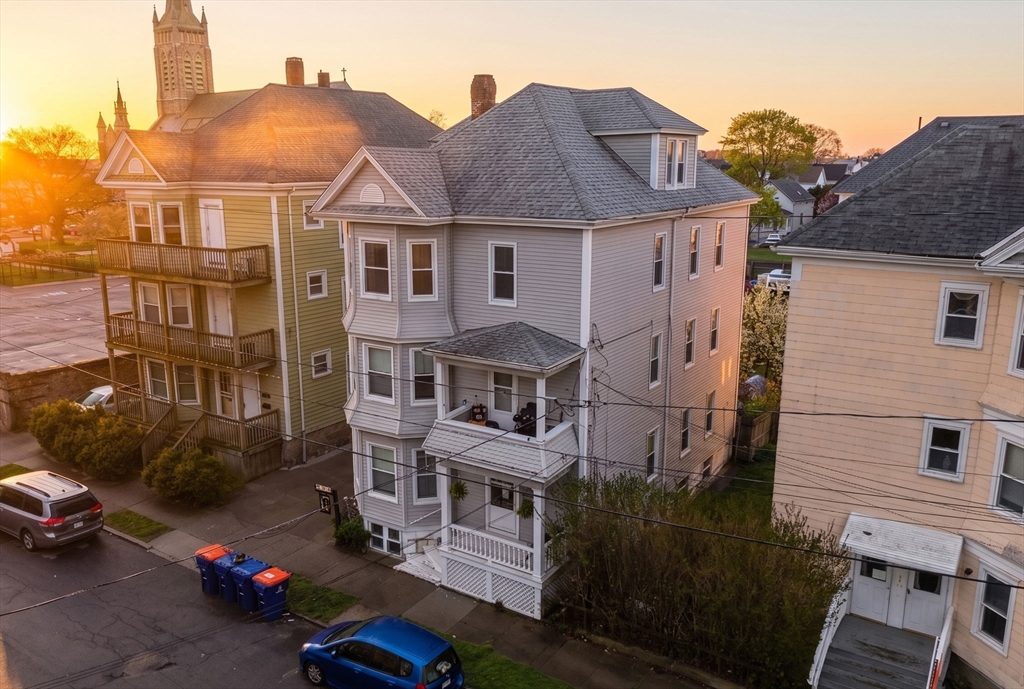 42 Fair St