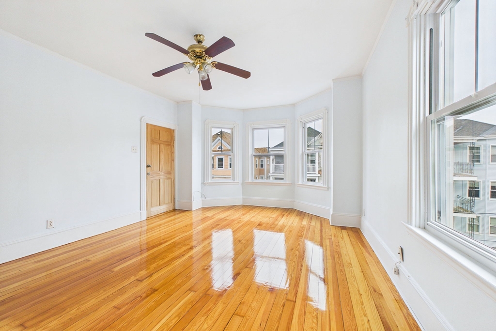 42 Fair St