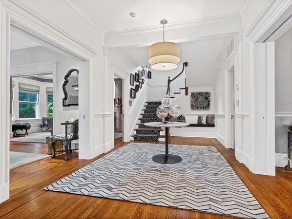 69 Prince St