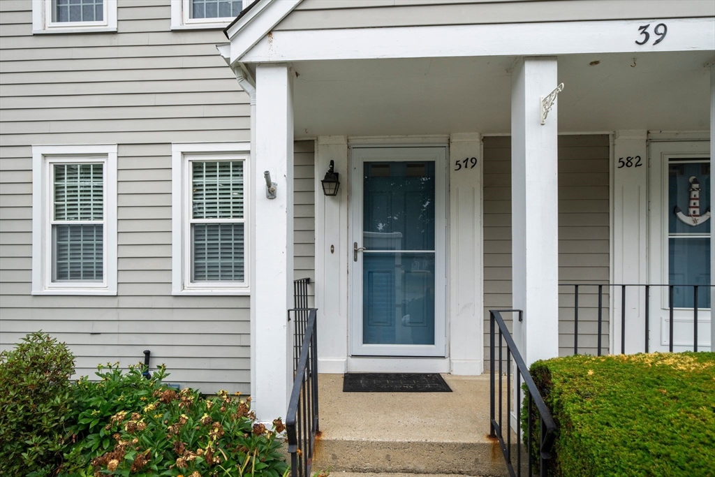 579 Twin Lakes 579
