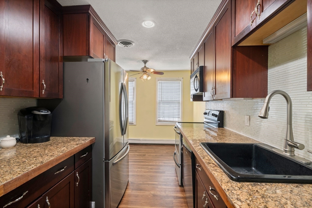 579 Twin Lakes 579