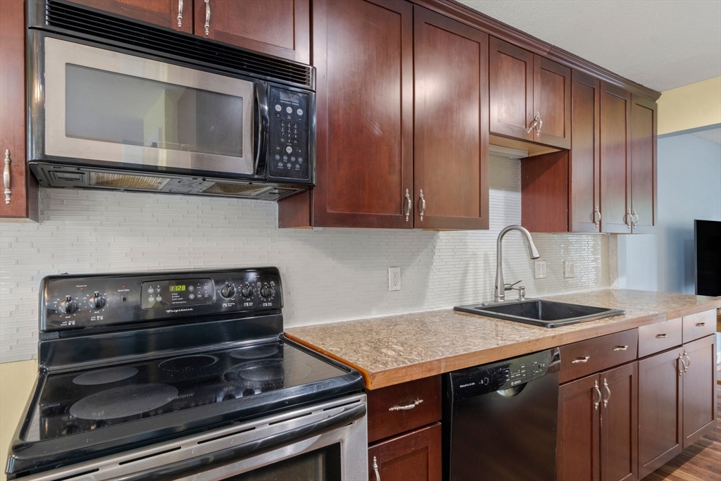 579 Twin Lakes 579