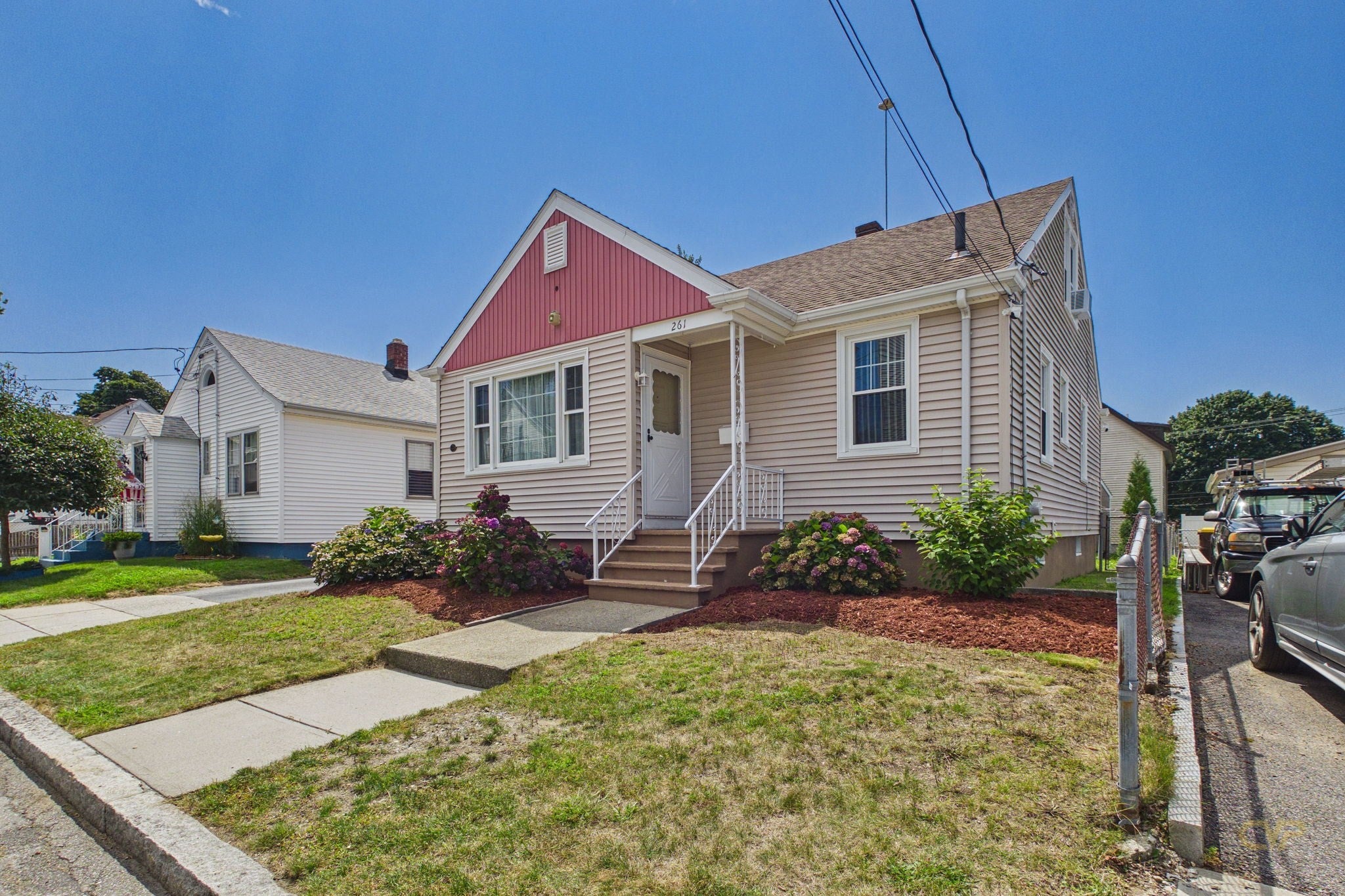 261 Ames St, Fall River, MA, 261 Ames St, Fall River, MA Photo #4