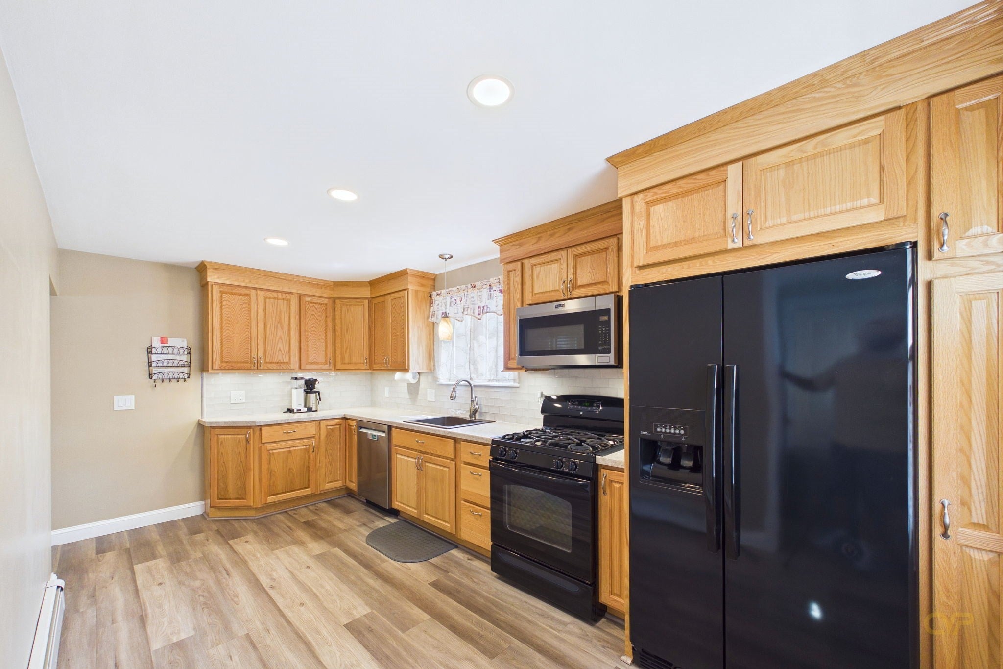 261 Ames St, Fall River, MA, 261 Ames St, Fall River, MA Photo #7