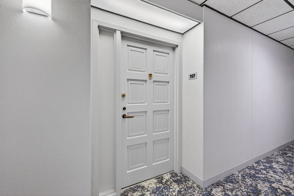 210 Nahanton ST #117, Newton, MA Photo #6
