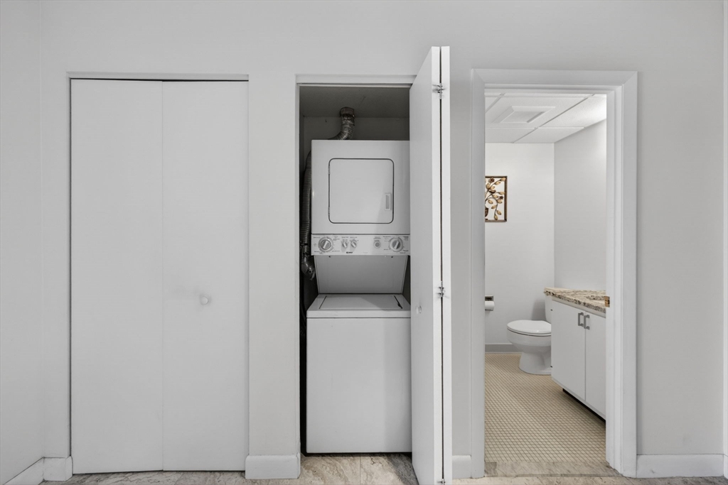 210 Nahanton ST #117, Newton, MA Photo #10