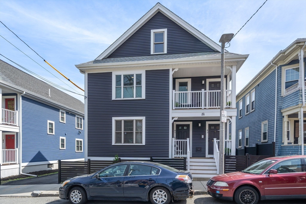 8 Brinton St 2