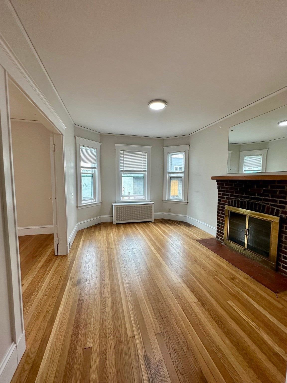 118 Ash St, Waltham, MA, 118 Ash St, Waltham, MA Photo #6