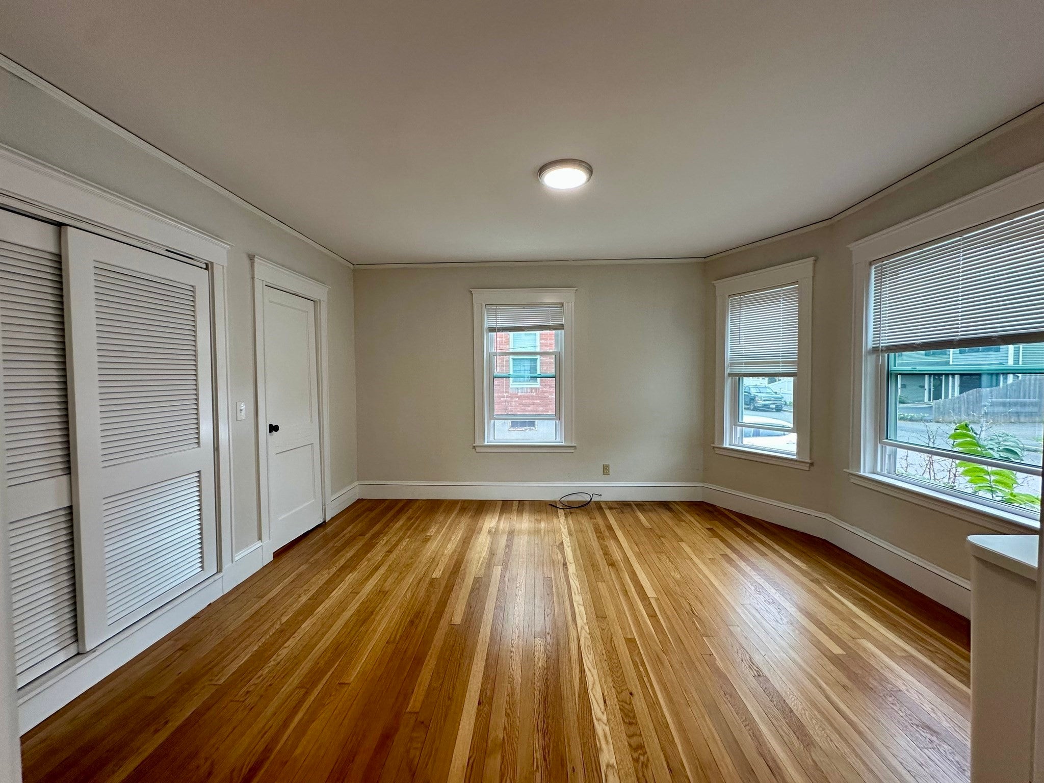118 Ash St, Waltham, MA, 118 Ash St, Waltham, MA Photo #7