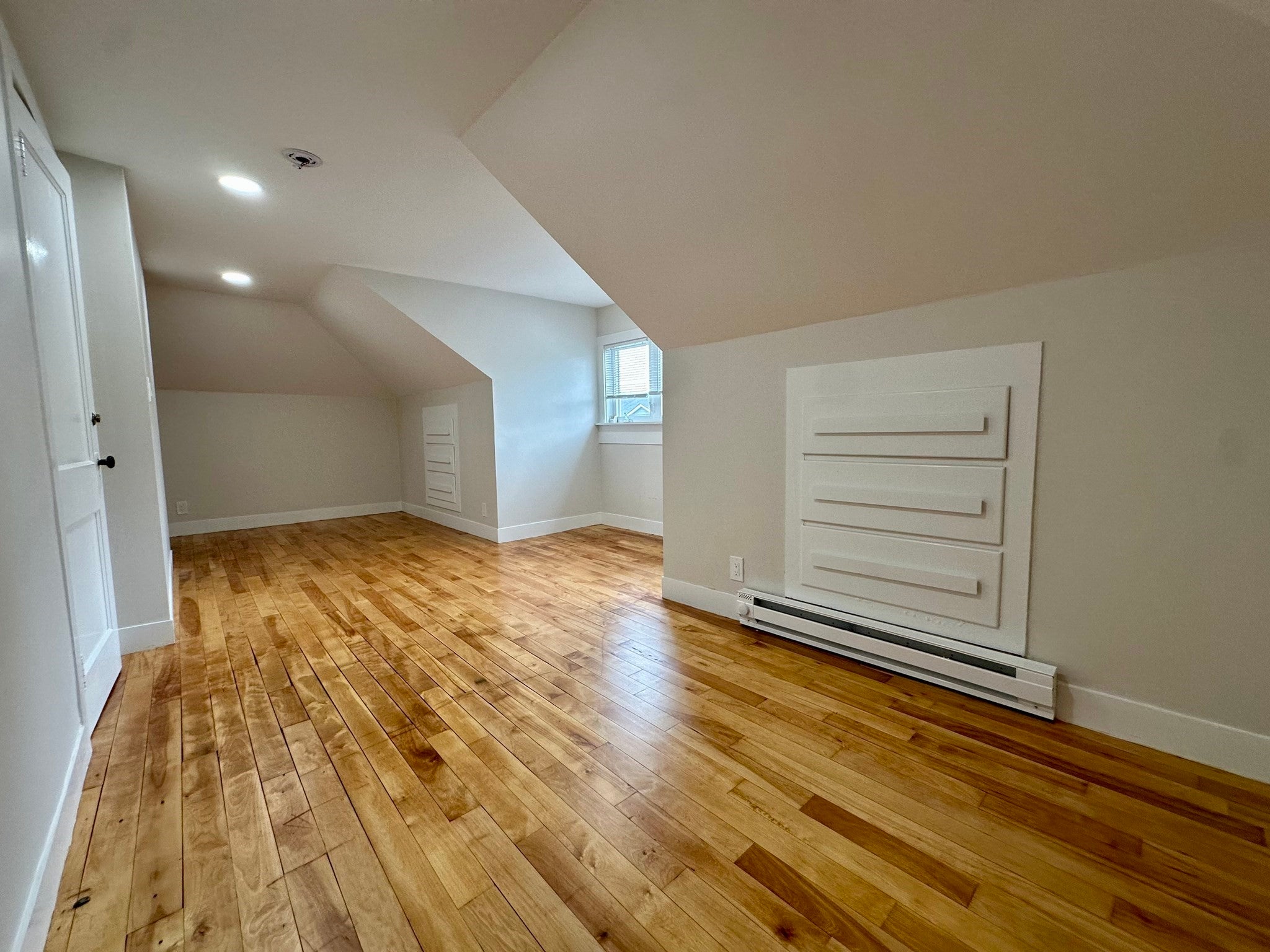 118 Ash St, Waltham, MA, 118 Ash St, Waltham, MA Photo #14