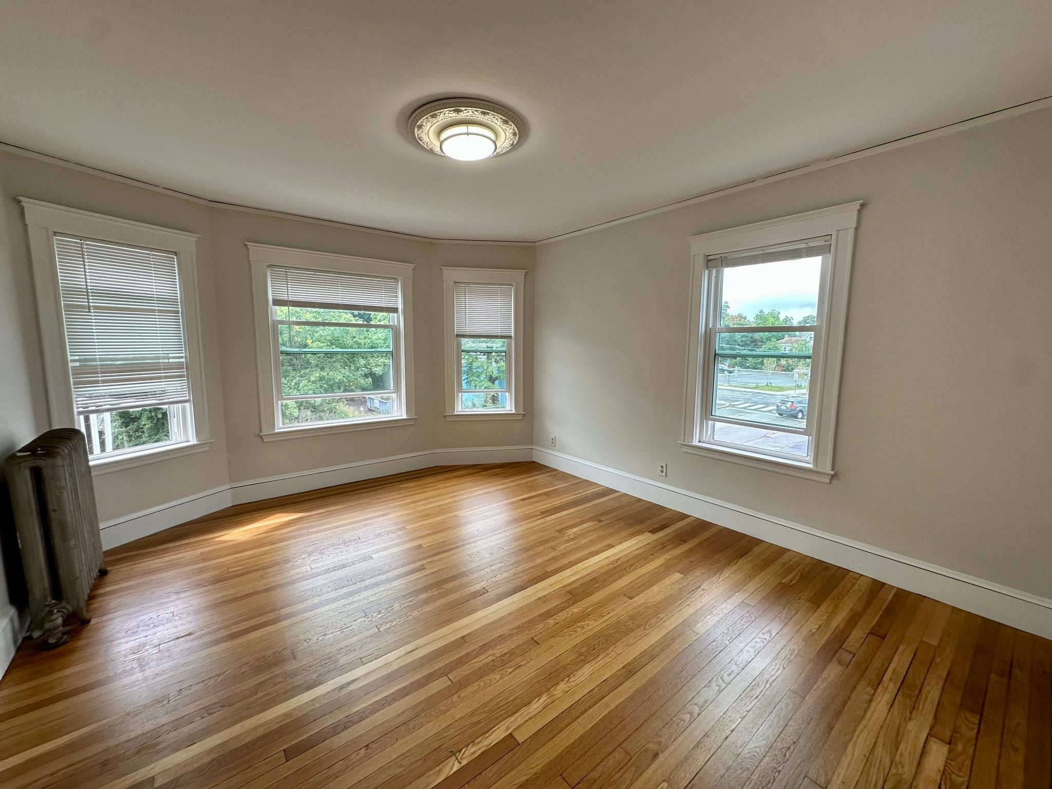118 Ash St, Waltham, MA, 118 Ash St, Waltham, MA Photo #9